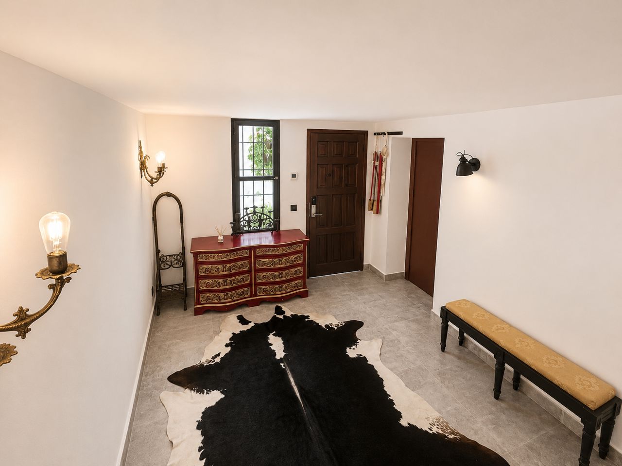 Lujosa Residencia en el Histórico Casco Antiguo de Altea: Descubre el Encanto del Pasado