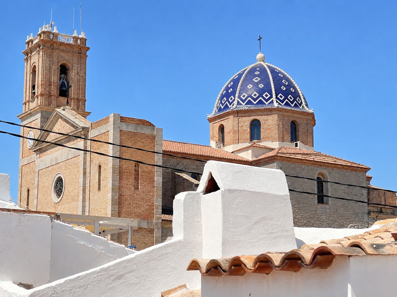 Lujosa Residencia en el Histórico Casco Antiguo de Altea: Descubre el Encanto del Pasado