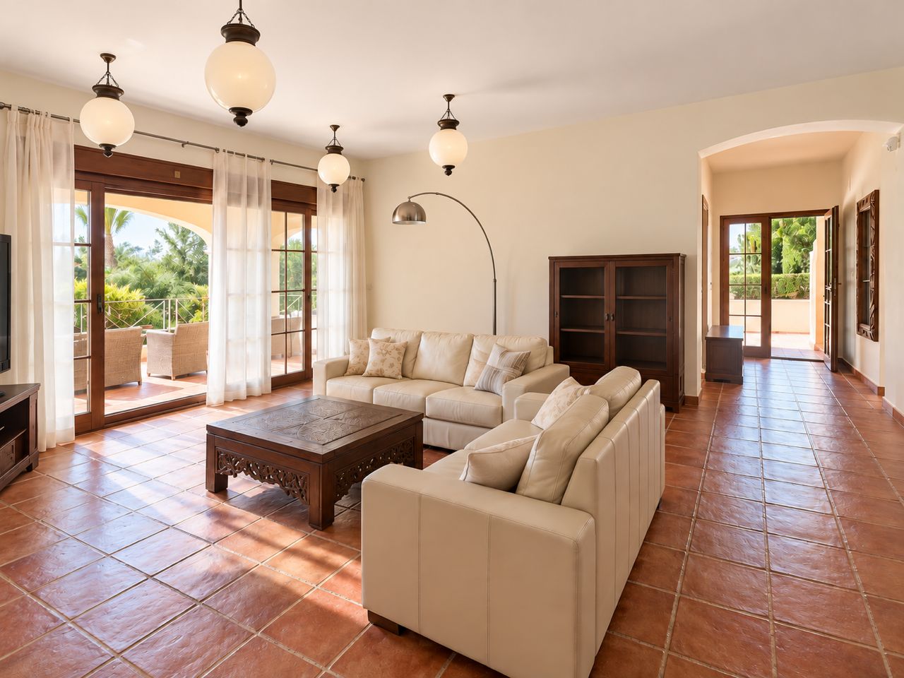 Chalet for sale with 3 bedrooms and pool in Altea Golf