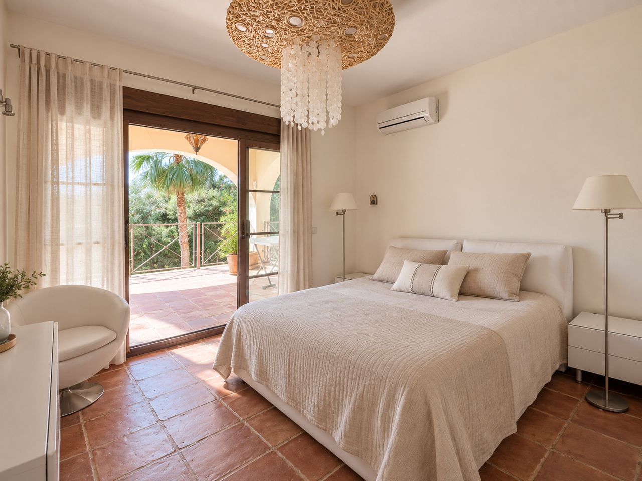 Chalet for sale with 3 bedrooms and pool in Altea Golf
