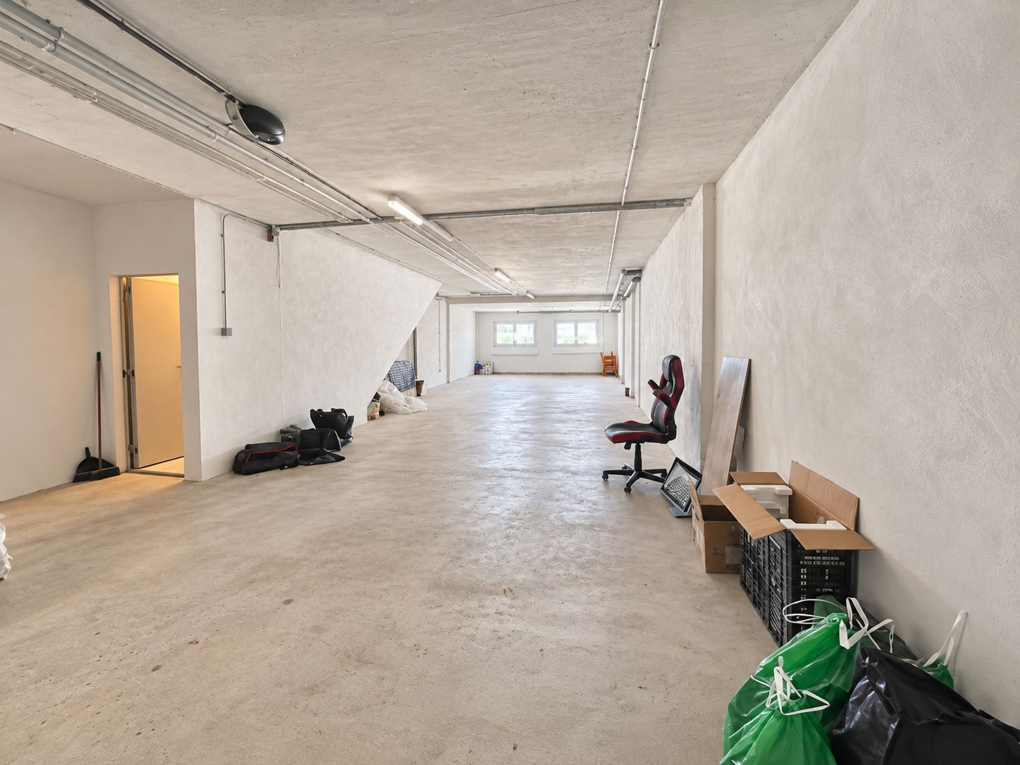 Reihenhaus zum Verkauf mit 3 Schlafzimmern und Gemeinschaftspool.