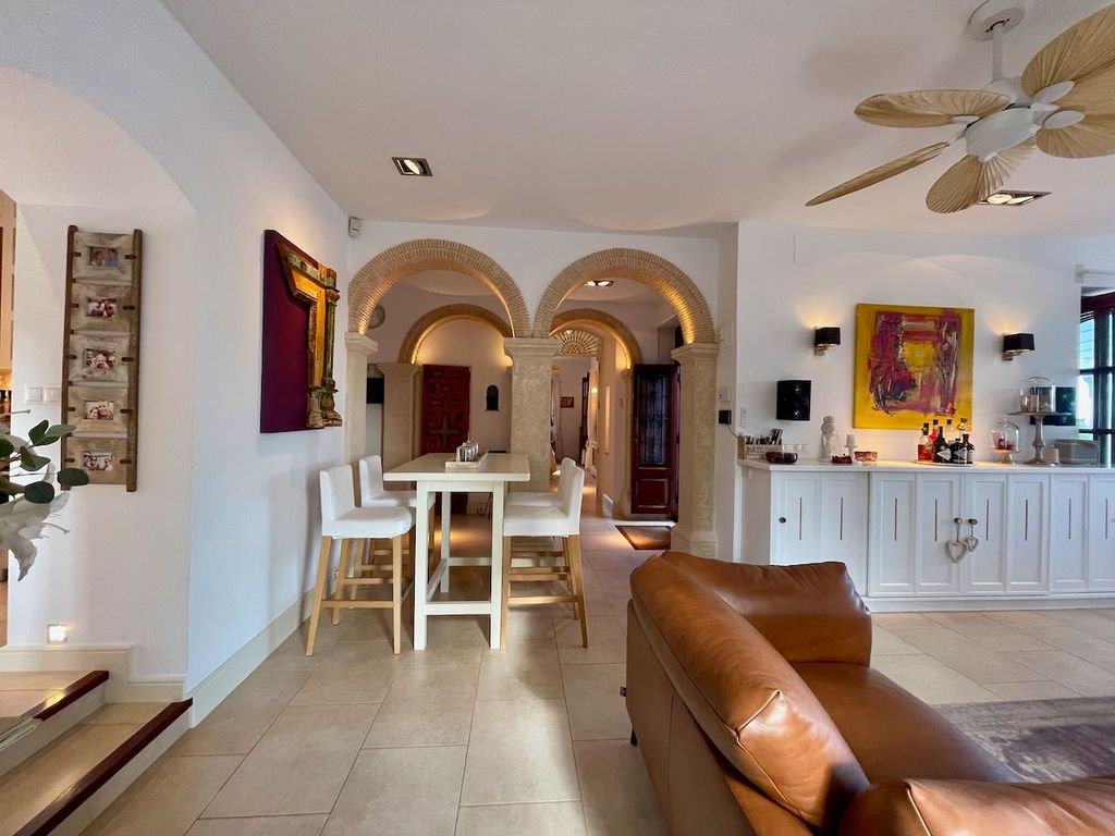Fantastique villa à Altea avec du caractère