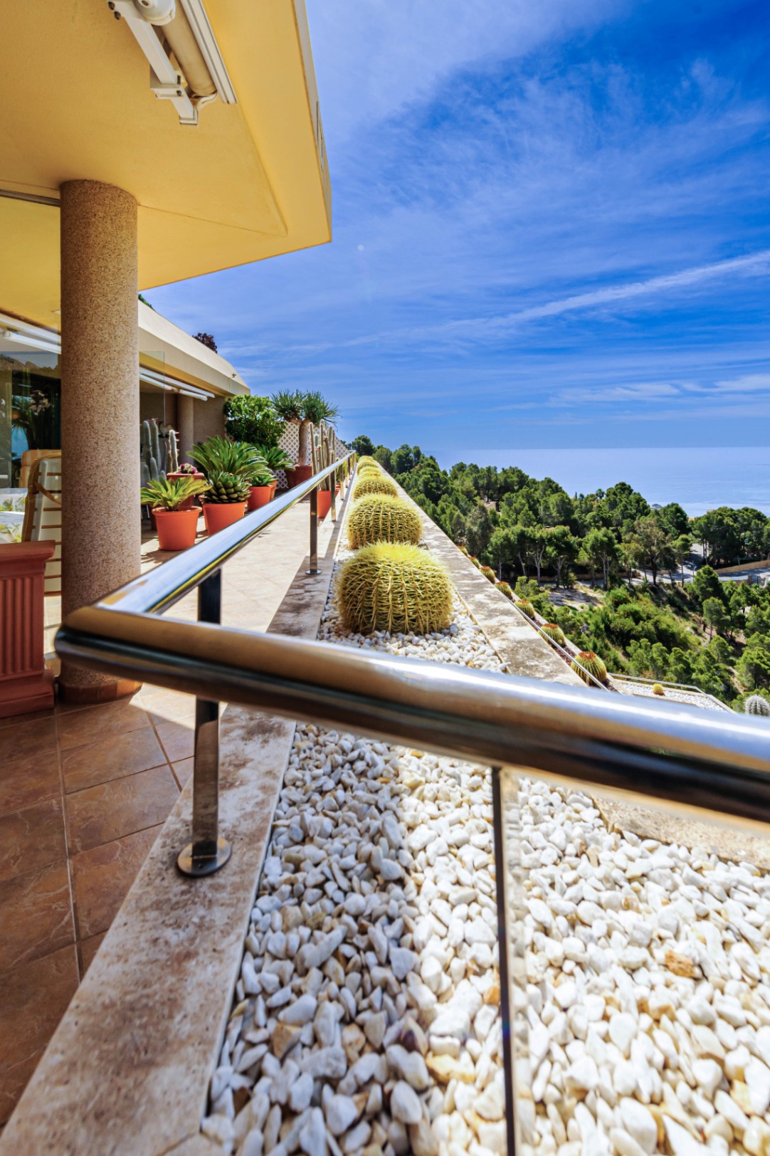 Luxuriöses Apartment am Strand in der Villa Marina Golf