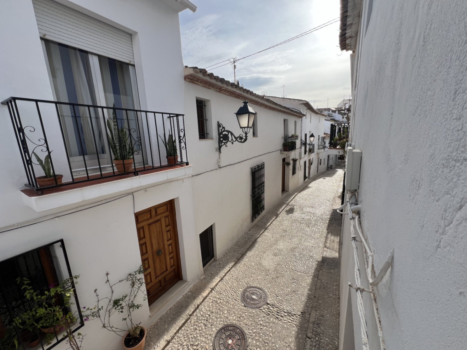 Luxurious Residence in the Historic Old Town of Altea: Discover the Charm of the Past
