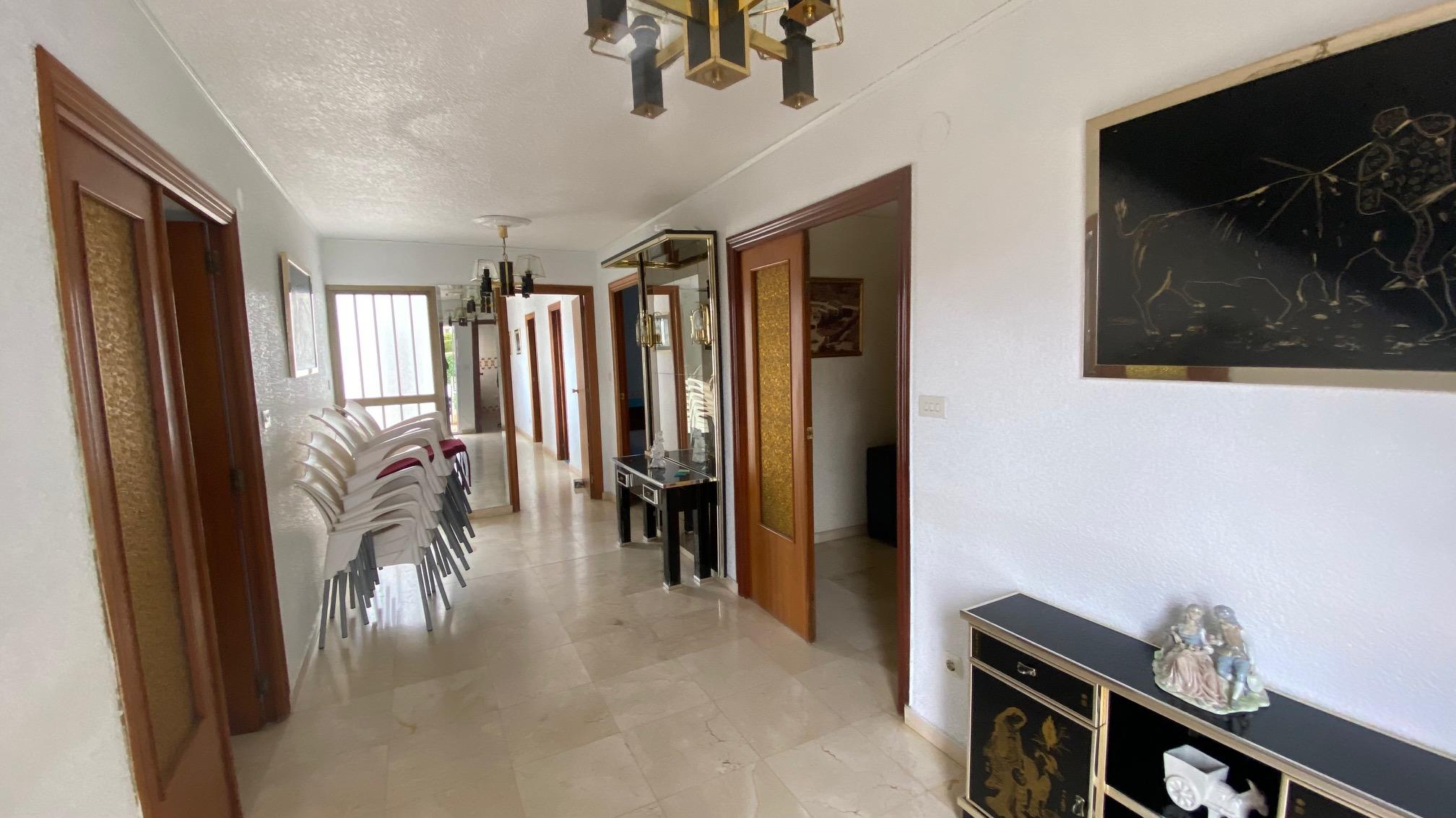 Villa à vendre à La Nucia : la maison de vos rêves vous attend