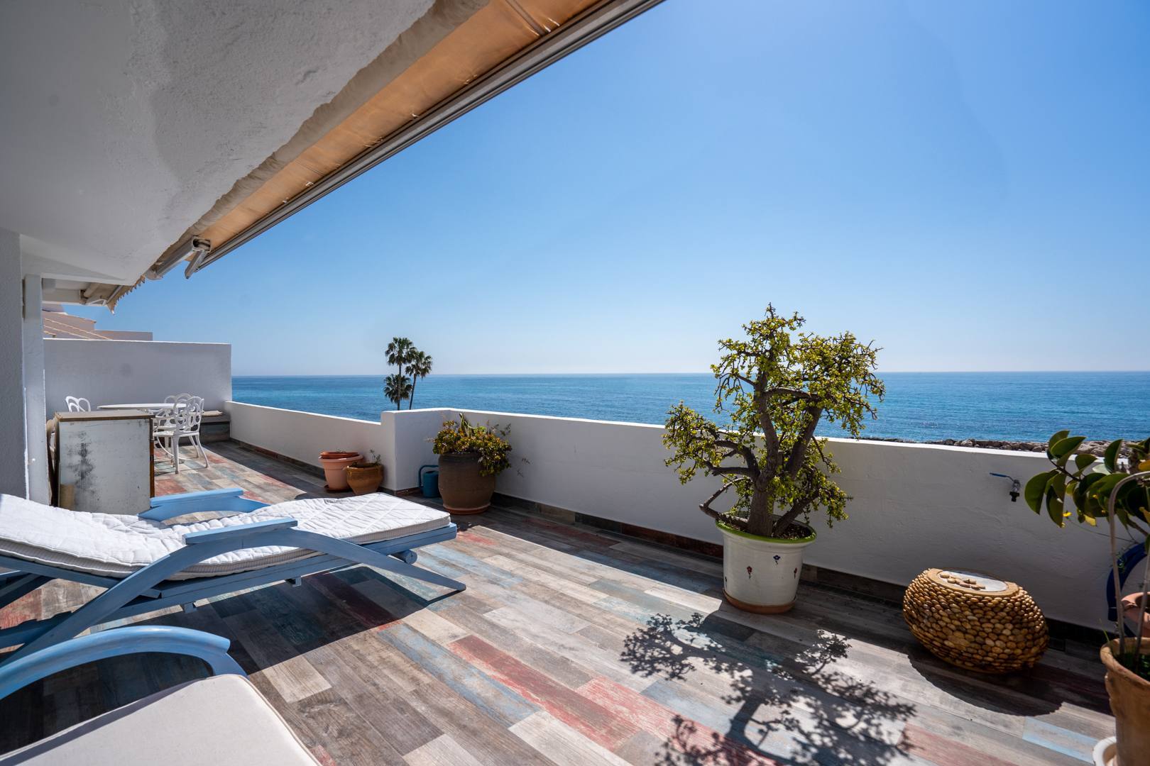 Venta de Ático-Dúplex Frente al Mar en Altea: Una Propiedad Espectacular