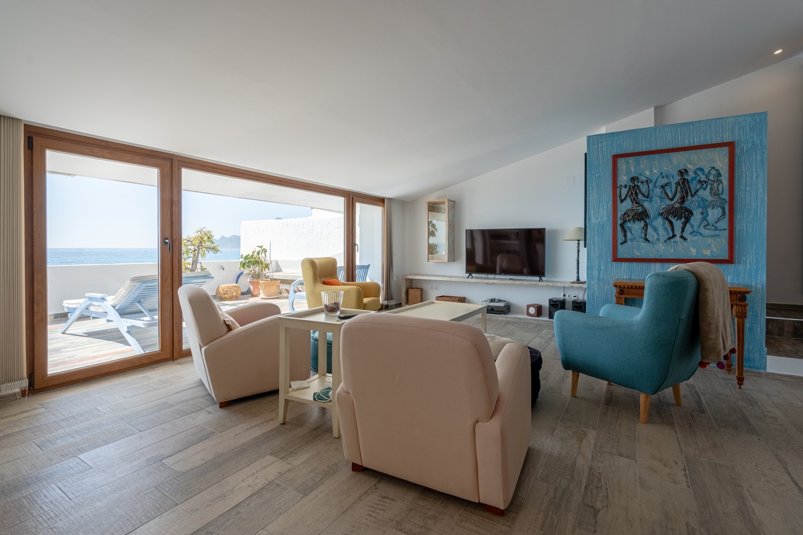 Venta de Ático-Dúplex Frente al Mar en Altea: Una Propiedad Espectacular
