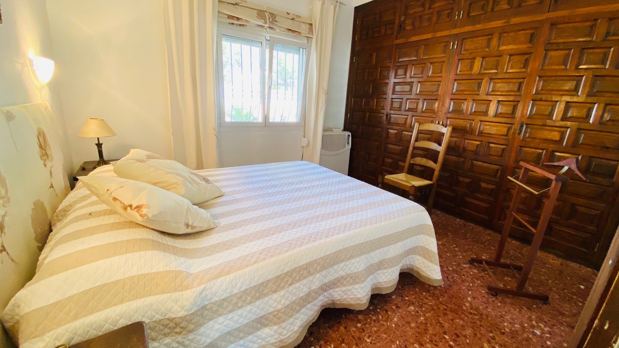Villa de luxe à Don Cayo : élégance et confort exceptionnels