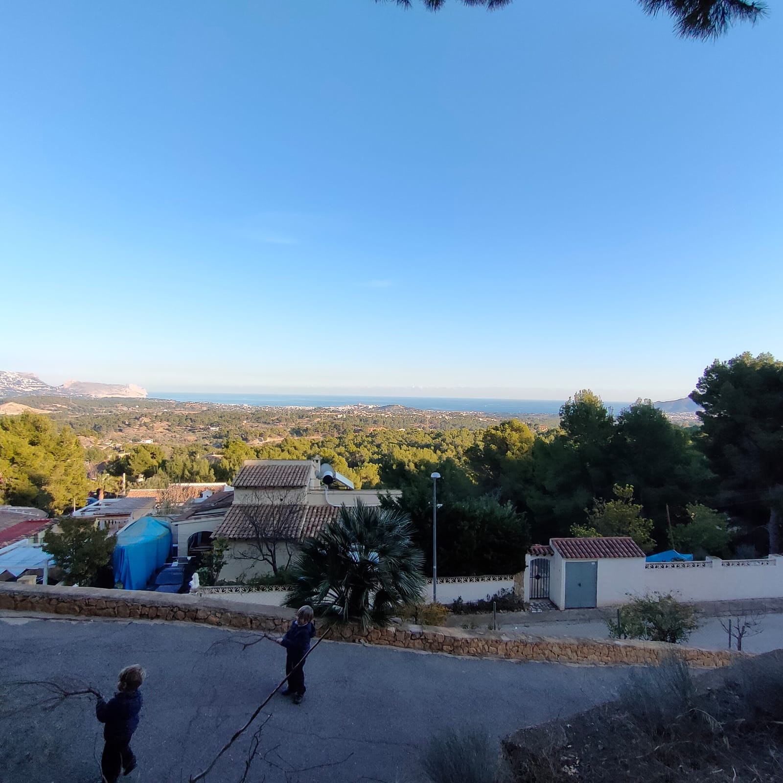 Opportunité de terrain à La Nucía : Idéal pour construire la maison de vos rêves