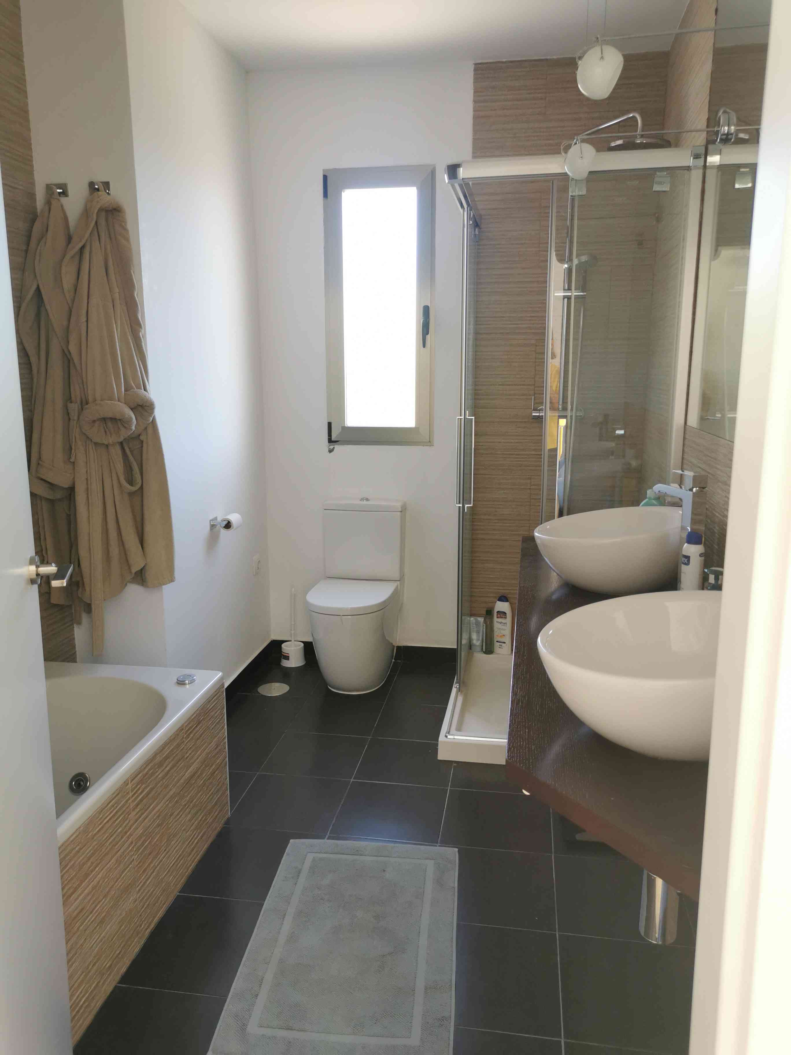 Villa en Venta: Descubre la Exclusividad de Altea Monterico