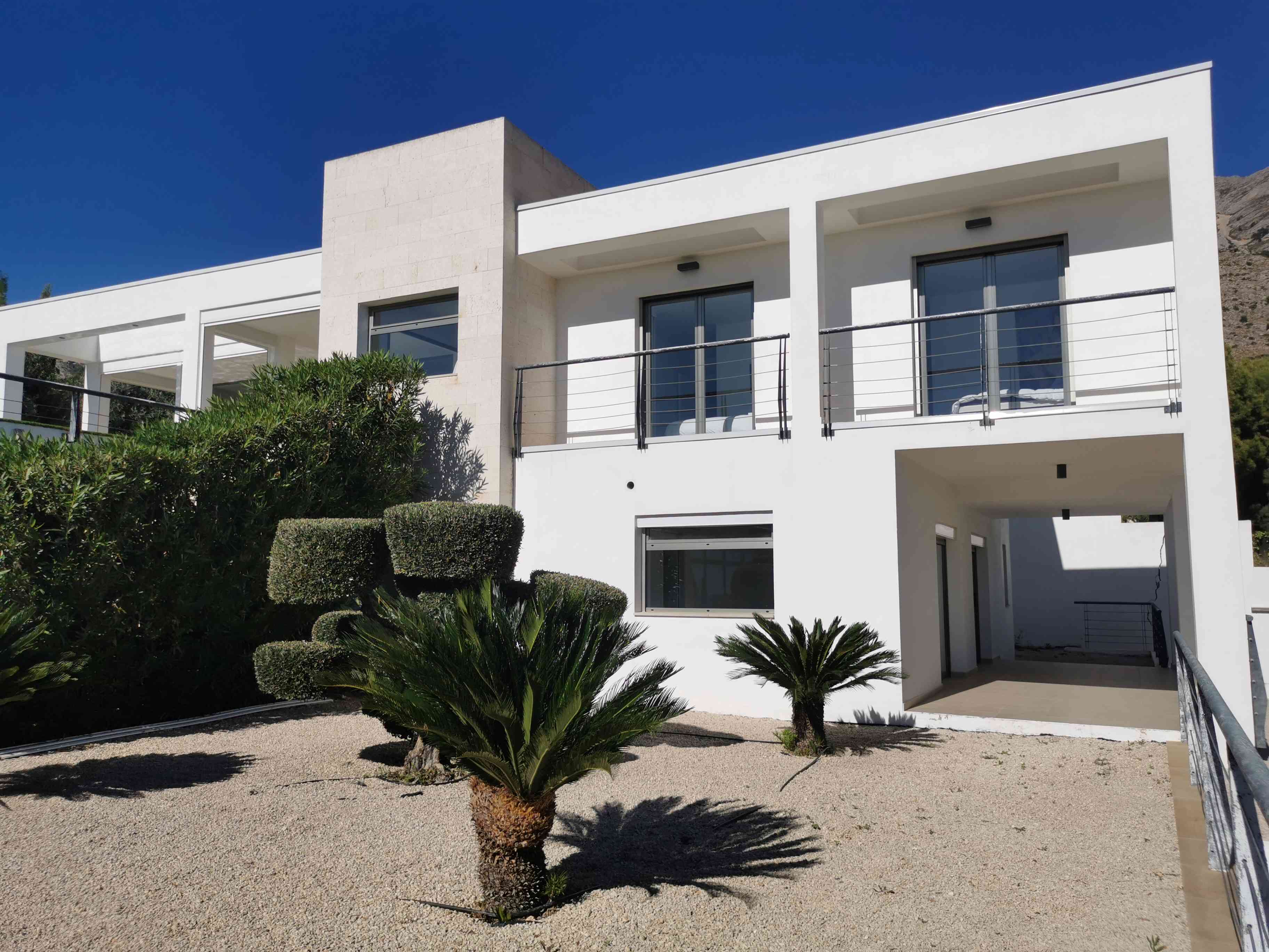 Villa te koop: ontdek de exclusiviteit van Altea Monterico