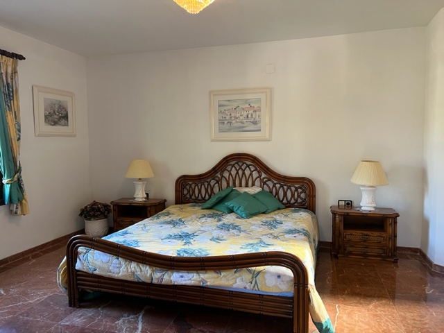 Villa i Alfaz del Pi: Ideelt hjem i en førsteklasses beliggenhet