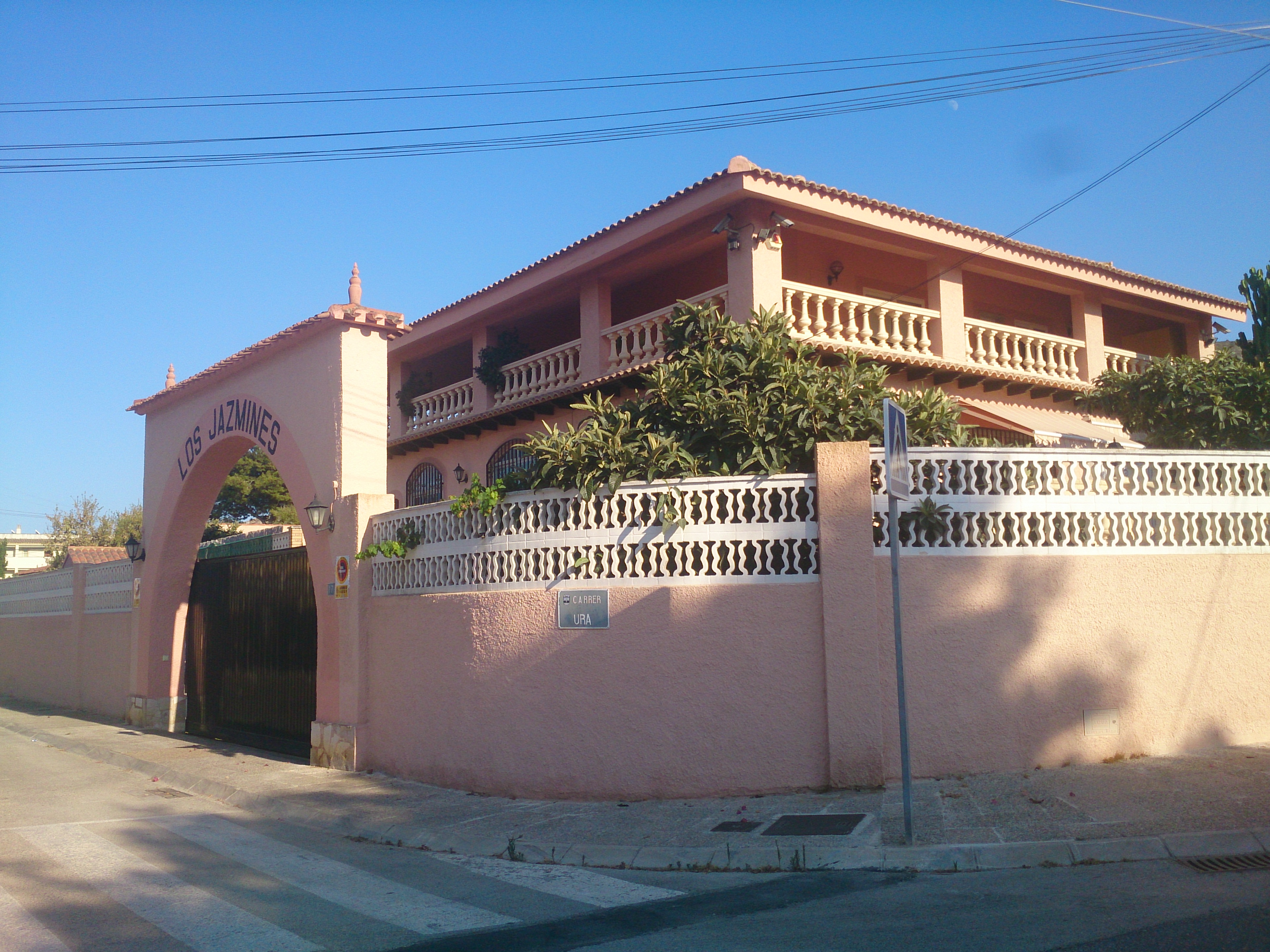 Villa for Sale in Albir: Real Estate Investment Opportunity in Albir