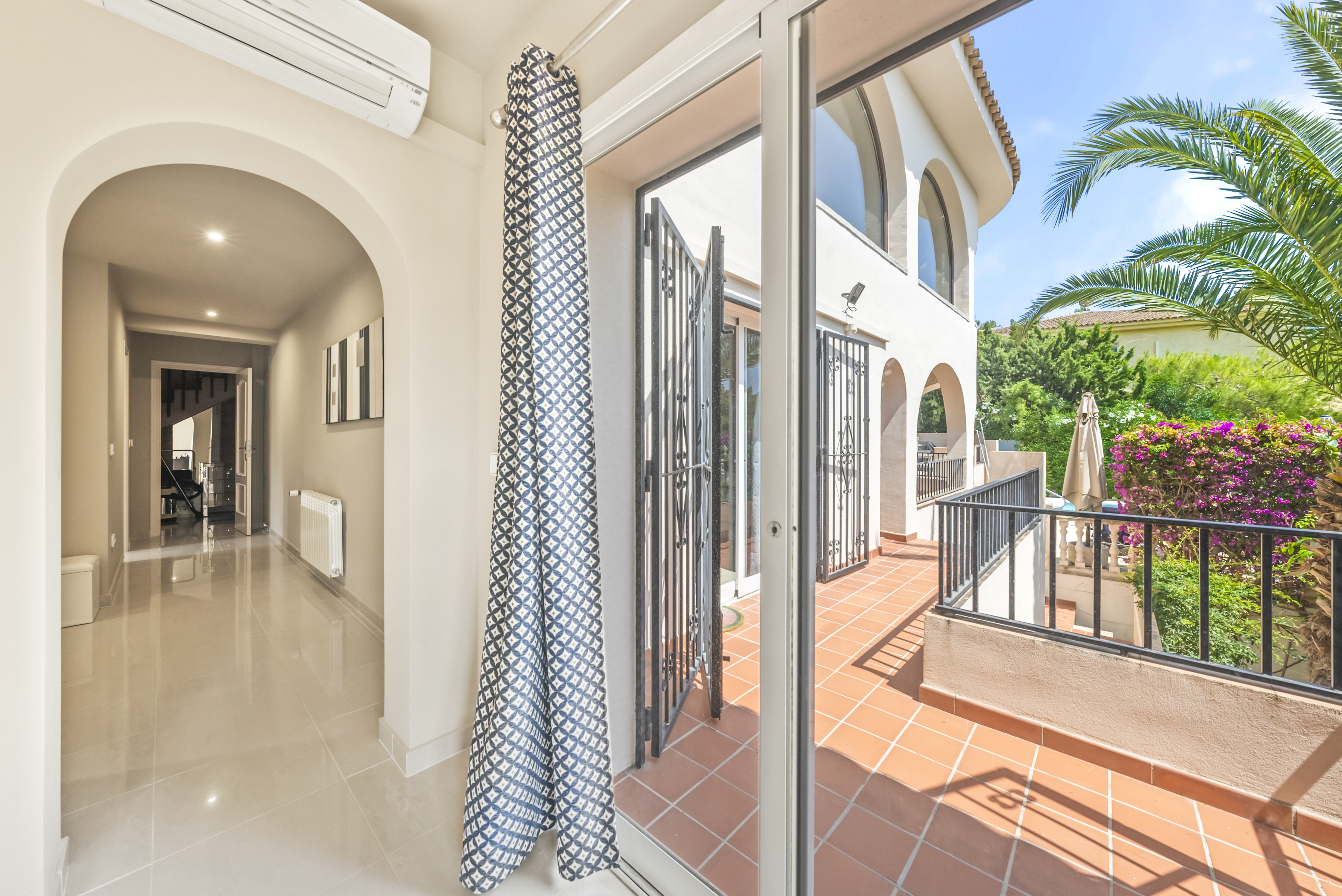 Luksusvilla til salgs i Golf de Altea: uovertruffen eleganse og eksklusivt hjem