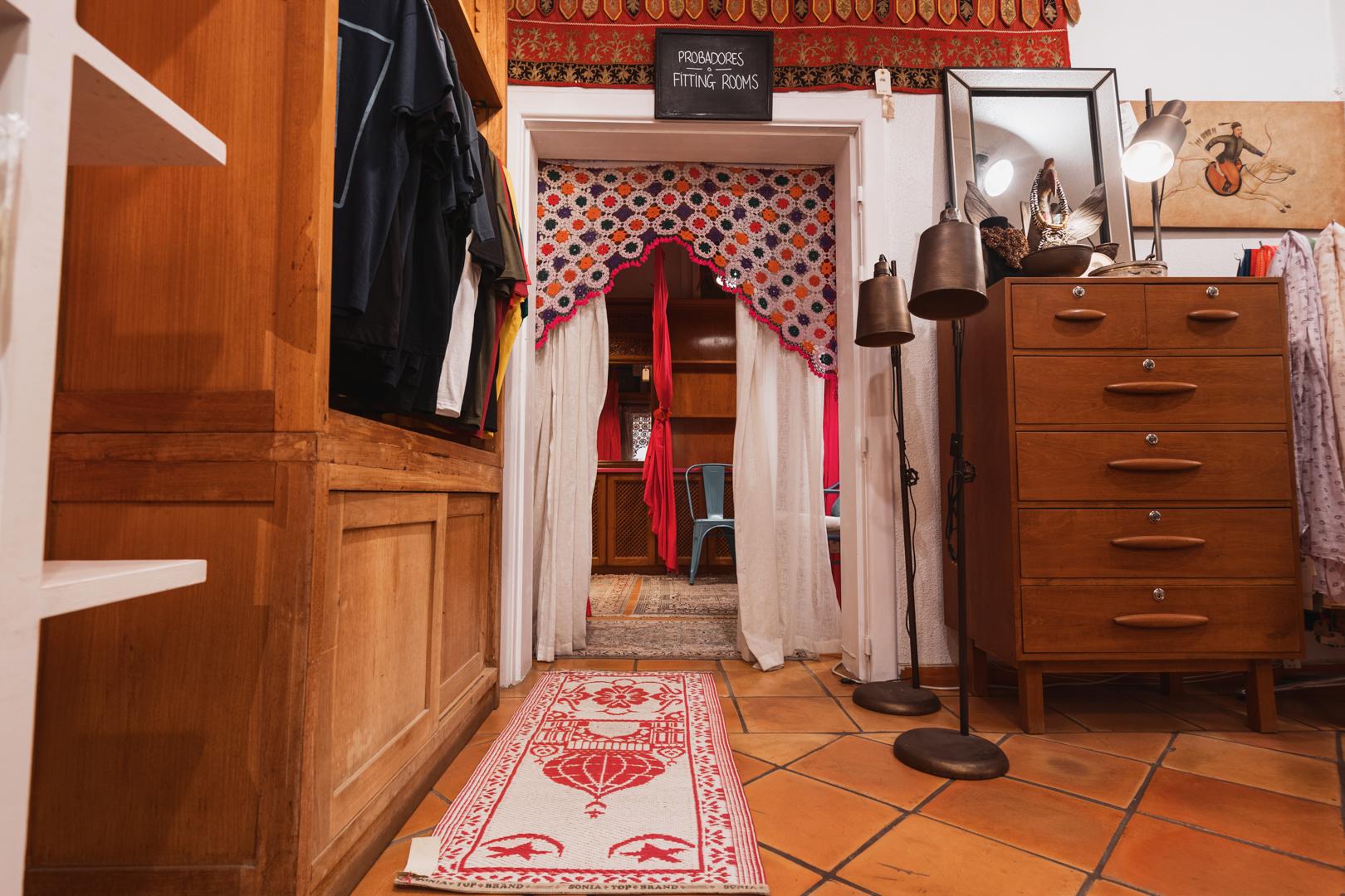 Venta de Espacio Comercial en Altea: Oportunidad Local en Venta