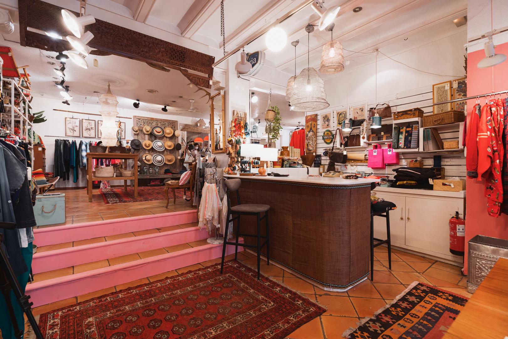 Venta de Espacio Comercial en Altea: Oportunidad Local en Venta